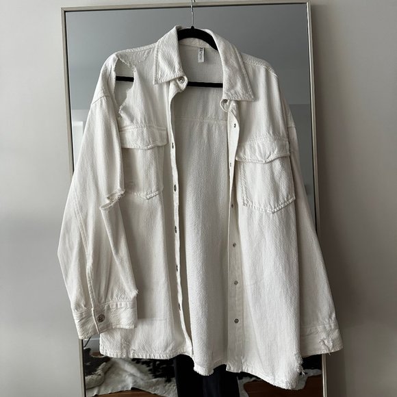 Zara Distressed White Denim Button Up - Picture 1 of 2